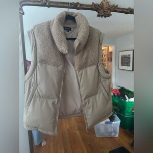 Evereve Beige and Tan Vest